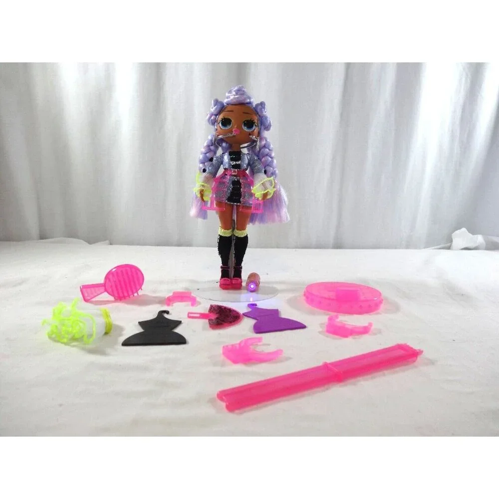 MGA LOL Surprise! OMG Dance Dance Dance Miss Royale Doll Purple Hair W/ Outfit a